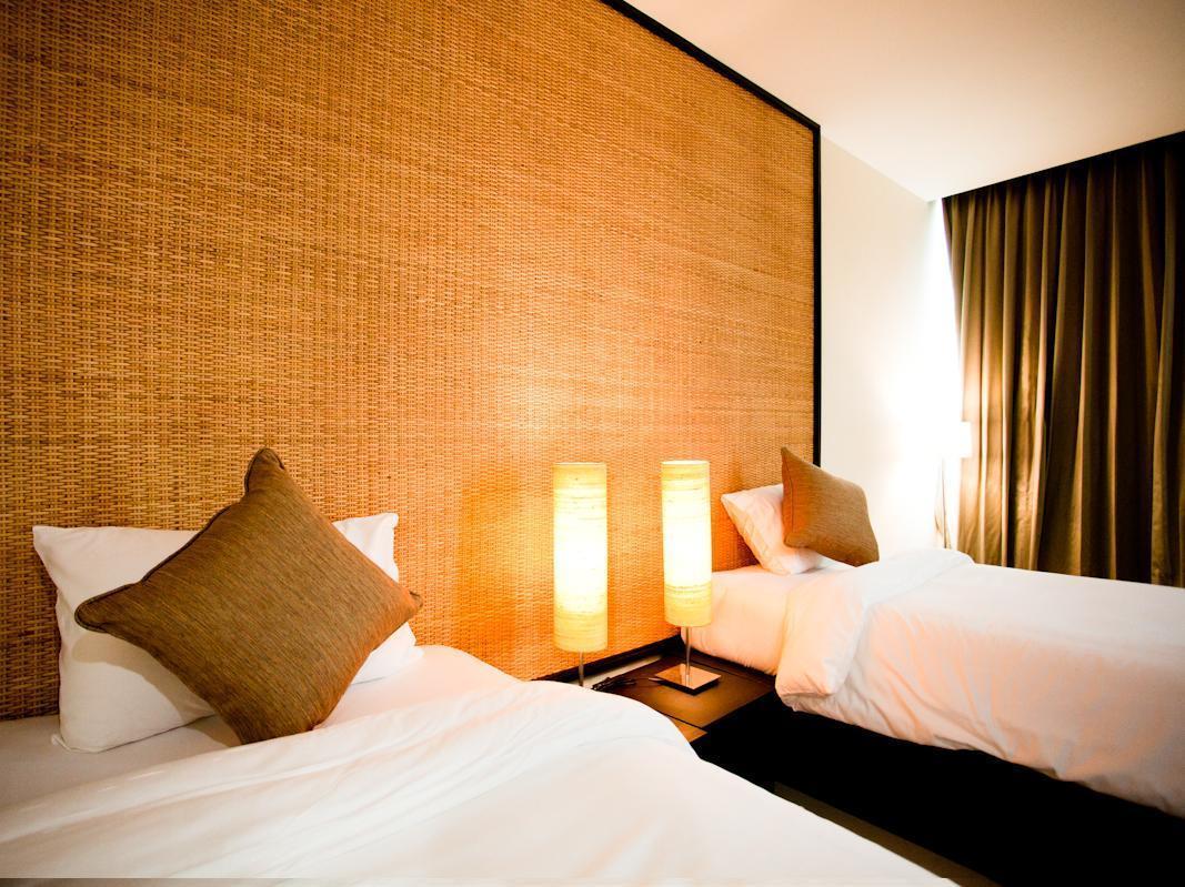 Swutel Hotel Bangkok Esterno foto
