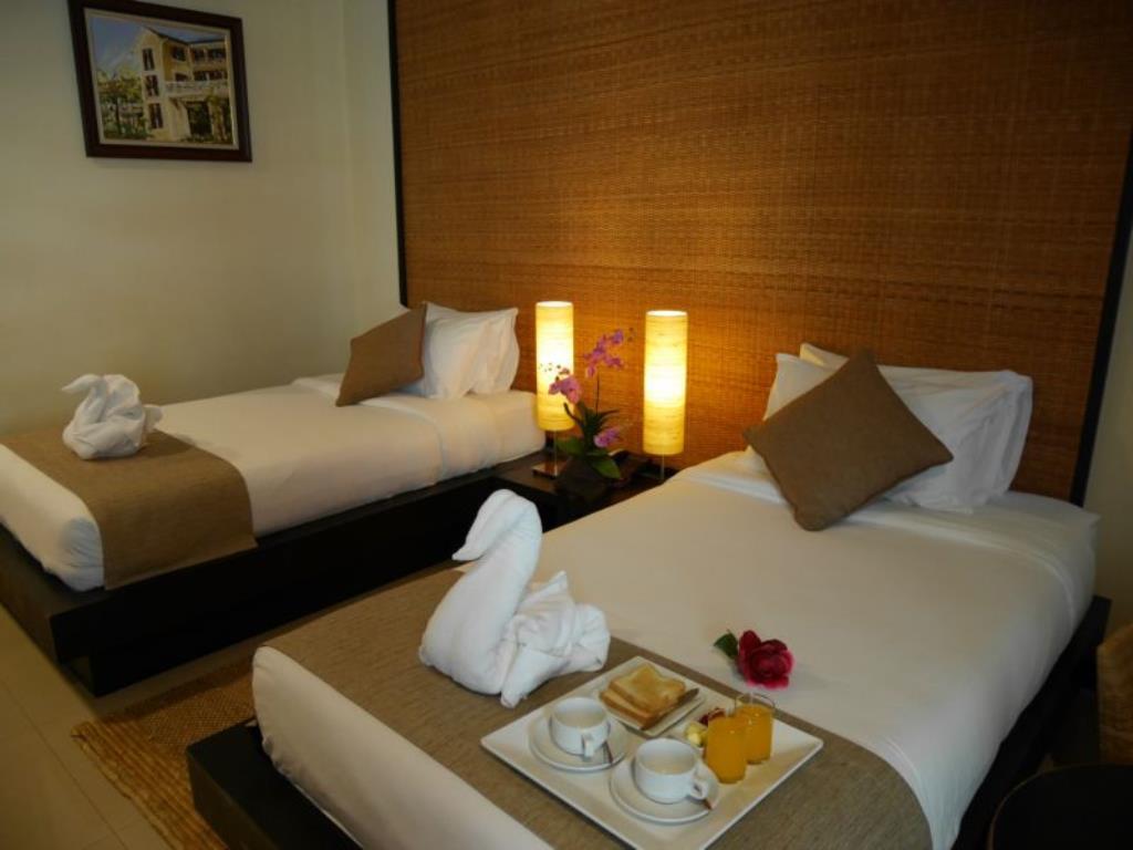 Swutel Hotel Bangkok Esterno foto